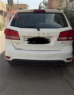 دودج جورني